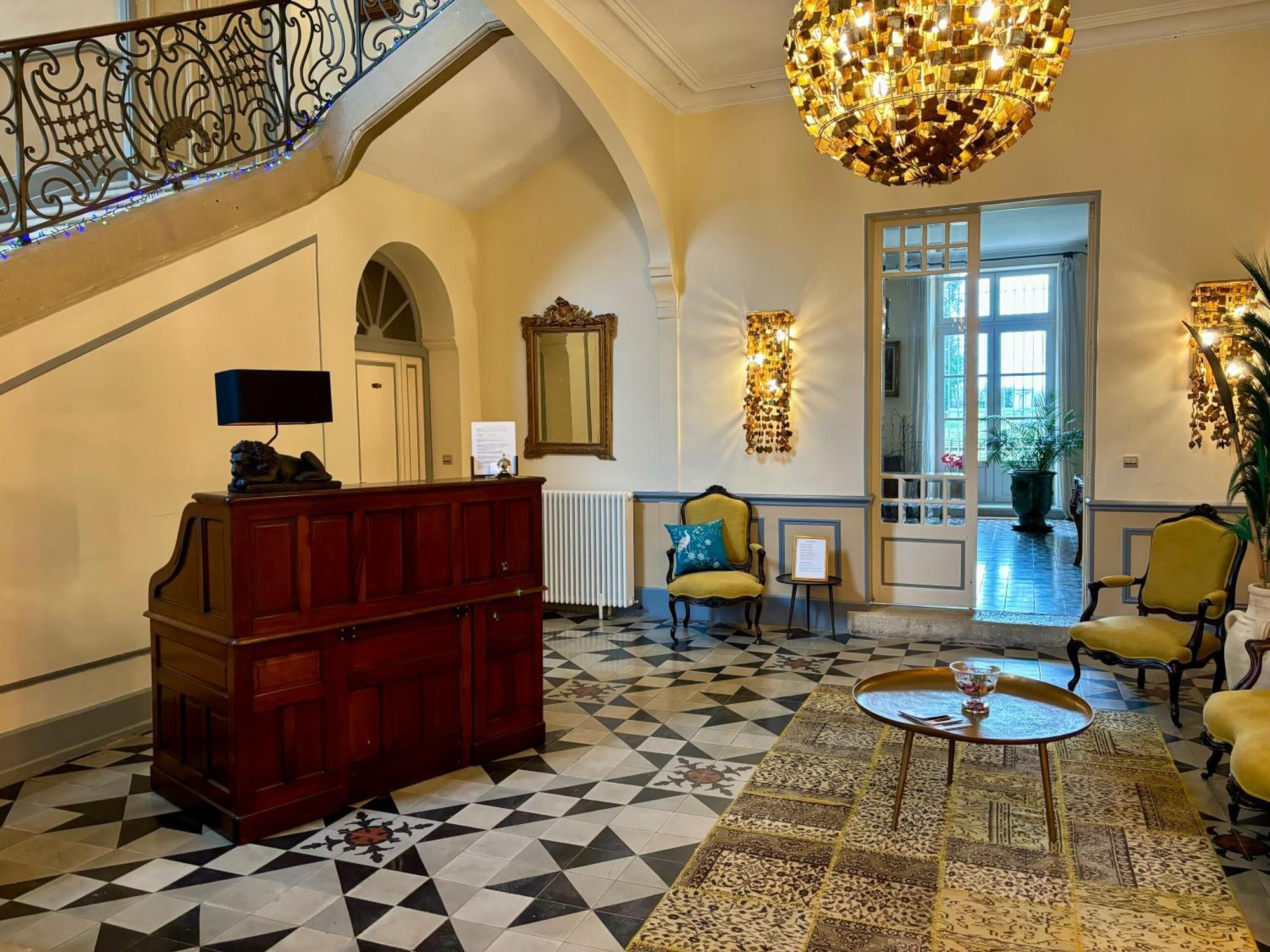 Chateau De Roquelune 佩兹纳斯 外观 照片